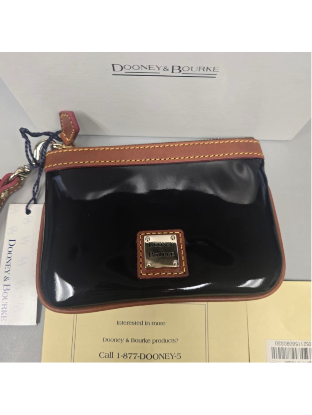 Dooney & Bourke Black Patent Leather Wristlet Clutch NWT Brown Trim Zip Pouch
